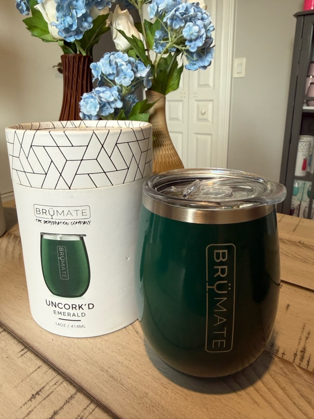 Brumate uncork’d Emerald Green